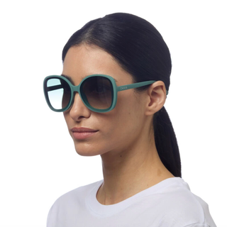OKKIA ANNA GREEN SUNGLASSES