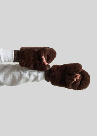 ALICE & WONDER CHOCOLATE FUR MITTENS