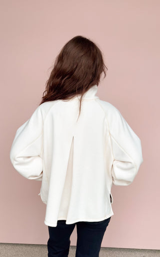 BLUE IVY AUDREY PULLOVER