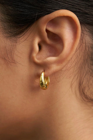 BRENDA GRANDS JEWELRY 16MM ZENITH HOOPS
