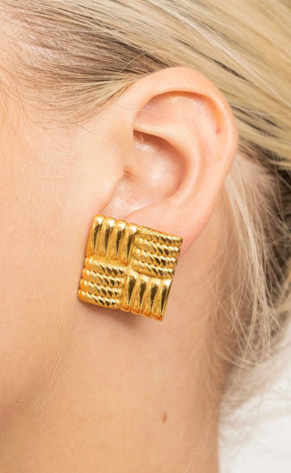 BRENDA GRANDS JEWELRY ASPEN SQUARE STUDS