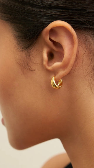 BRENDA GRANDS JEWELRY MEDIUM ZENITH HOOPS