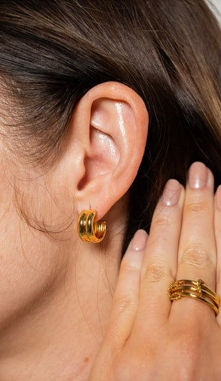 BRENDA GRANDS JEWELRY MINI TWIN GOLD HOOPS