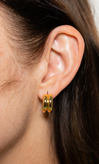 BRENDA GRANDS JEWELRY MINI TWIN GOLD HOOPS
