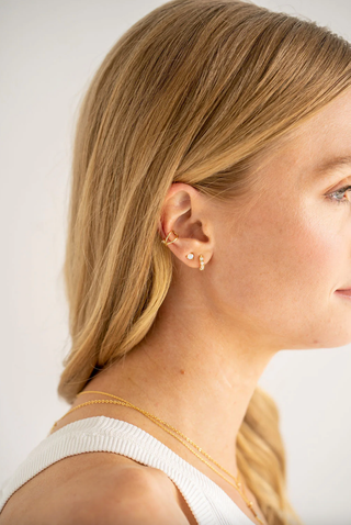 BRENDA GRANDS JEWELRY OPAL STUDS