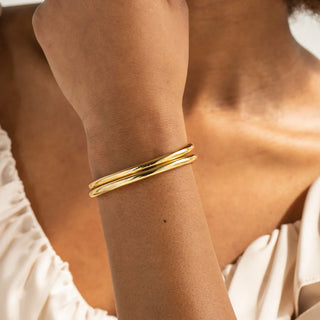 BRENDA GRANDS JEWELRY TWIN GOLD BANGLE