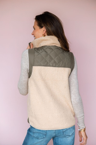 DEX CALLEN VEST