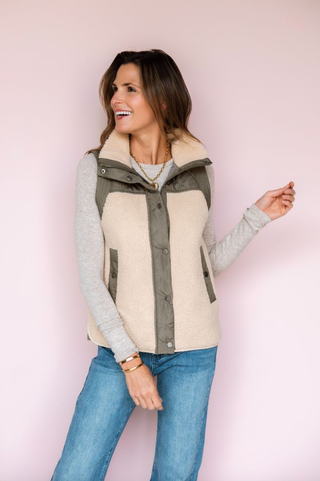 DEX CALLEN VEST