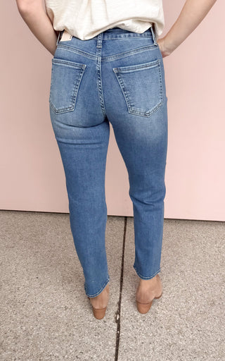 JBD BEA MID RISE STRAIGHT LEG