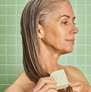KITSCH MINT CONDITIONER BAR