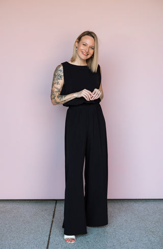 KLD. SIGNATURE BLACK KELLY TOP