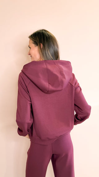 LEE&BIRCH WINE JOANNE HOODIE