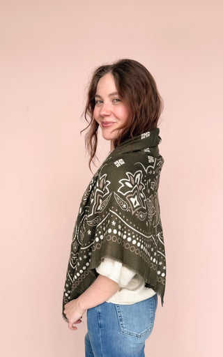 LINETA GREEN BANDANA SCARF
