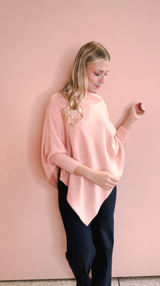 Look By M BLUSH TRIANGLE PONCHO