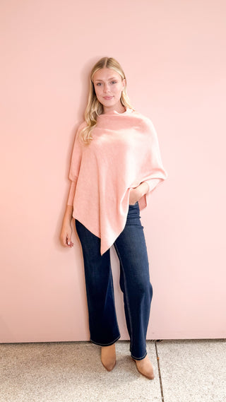 Look By M BLUSH TRIANGLE PONCHO