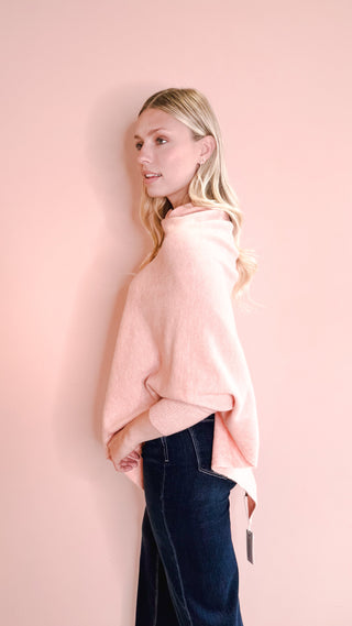 Look By M BLUSH TRIANGLE PONCHO