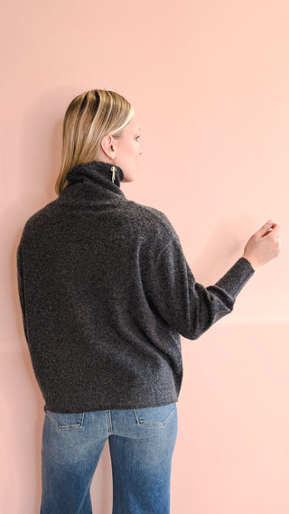 Look By M CHARCOAL SLOUCH TURTLENECK SWEATER