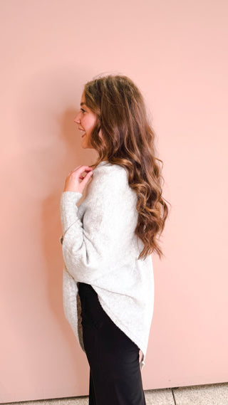 Look By M GREY TRIANGLE PONCHO