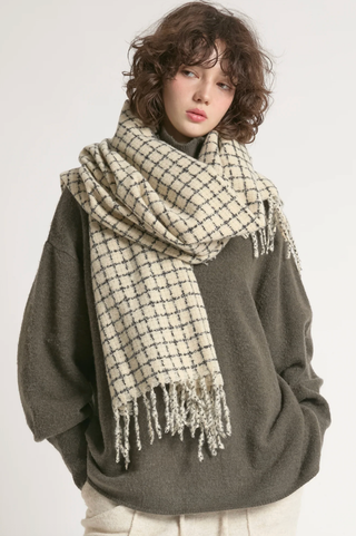 Look By M IVORY WINDOWPANE SCARF
