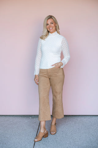 LOST + WANDER SISTINE TALE TOP