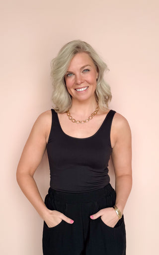 NIKIBIKI BLACK RIBBED TANK