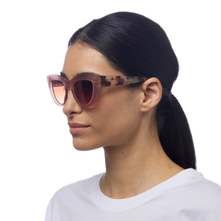 OKKIA CLAUDIA PINK SUNGLASSES