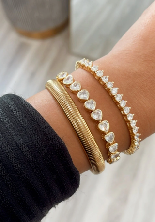 SAHIRA JEWELRY DESIGN HEART TENNIS BRACELET