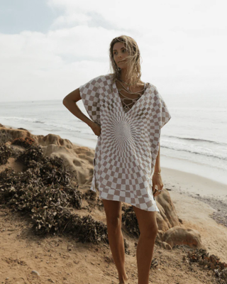 SAND CLOUD CHECKSTER COVERUP