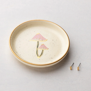 SCOUT MUSHROOM DISH & STUD SET