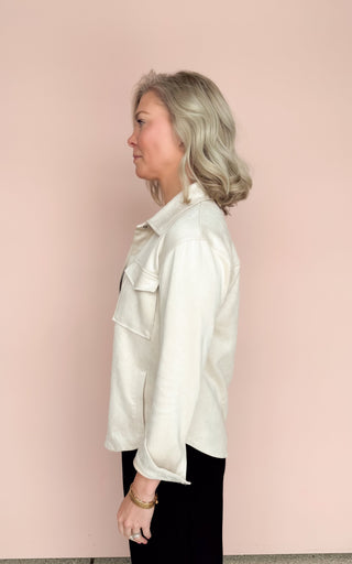 TREND NOTES FAUX SUEDE SHACKET