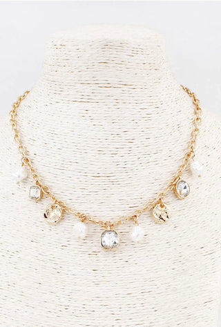 WHAT'S HOT JEWELRY COIN AND PEARL NECKLACE